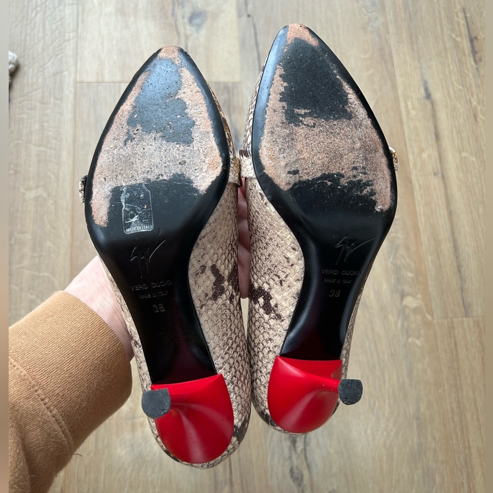 Giuseppe Zanotti Brown Snakeskin Heels with Red Sole - Picture 7 of 16